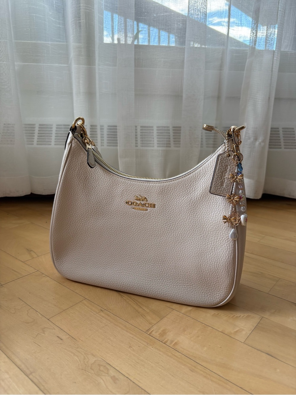 Authentic Coach Teri Hobo Bag - Chalk White Pebble Leather (Excellent Condition)